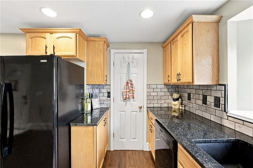 Condominium at 25 Stillwater Road UNIT 3, Smithfield, photo 13 of 24