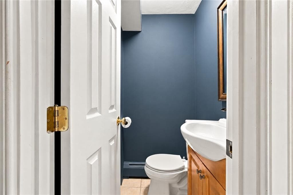 Condominium at 25 Stillwater Road UNIT 3, Smithfield, photo 10 of 24