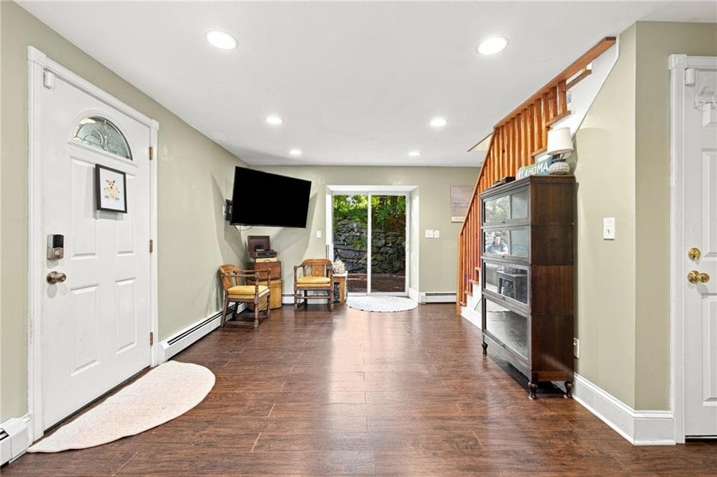 Condominium at 25 Stillwater Road UNIT 3, Smithfield, photo 15 of 24