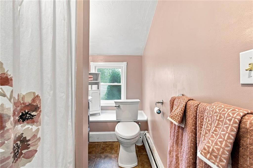 Condominium at 25 Stillwater Road UNIT 3, Smithfield, photo 8 of 24