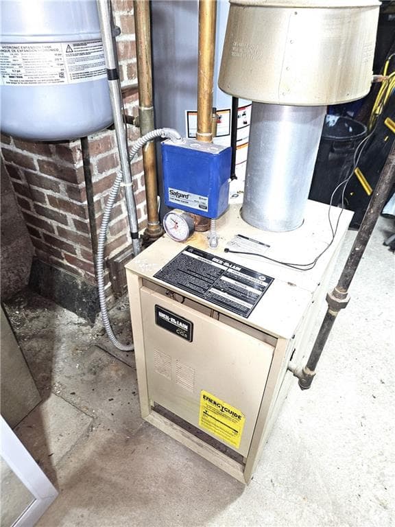 Commercial at 558 East School Street, Woonsocket, photo 39 of 41