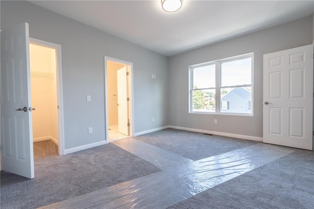 Condominium at 184 Avenue C UNIT -3, Woonsocket, photo 9 of 21