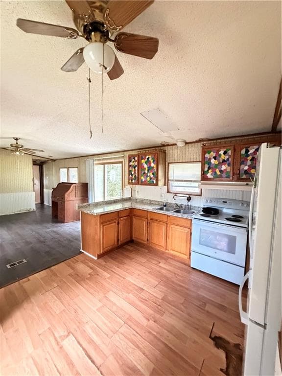 Single Family Residence at 14 Gooseberry Hill, Charlestown, photo 16 of 25