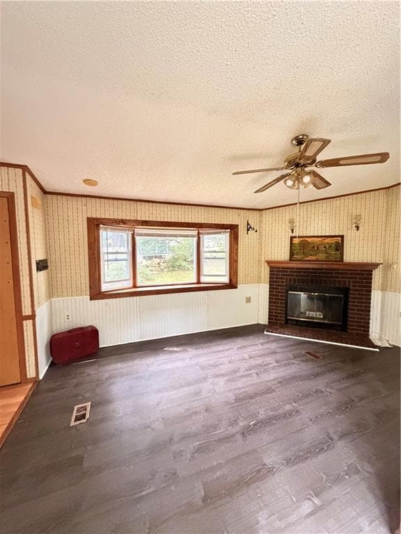 Single Family Residence at 14 Gooseberry Hill, Charlestown, photo 8 of 25