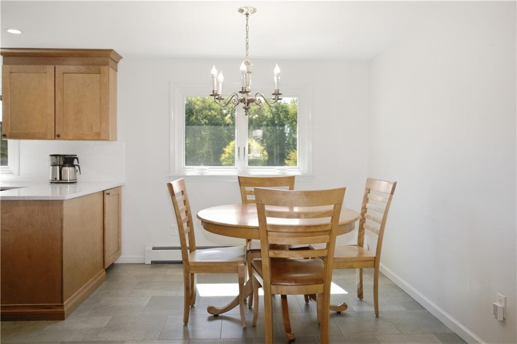 Single Family Residence at 43 Bayview Drive, West Warwick, photo 20 of 49