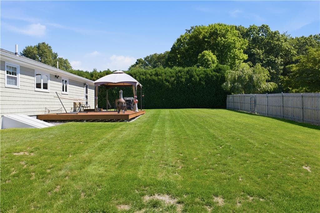 Single Family Residence at 43 Bayview Drive, West Warwick, photo 14 of 49