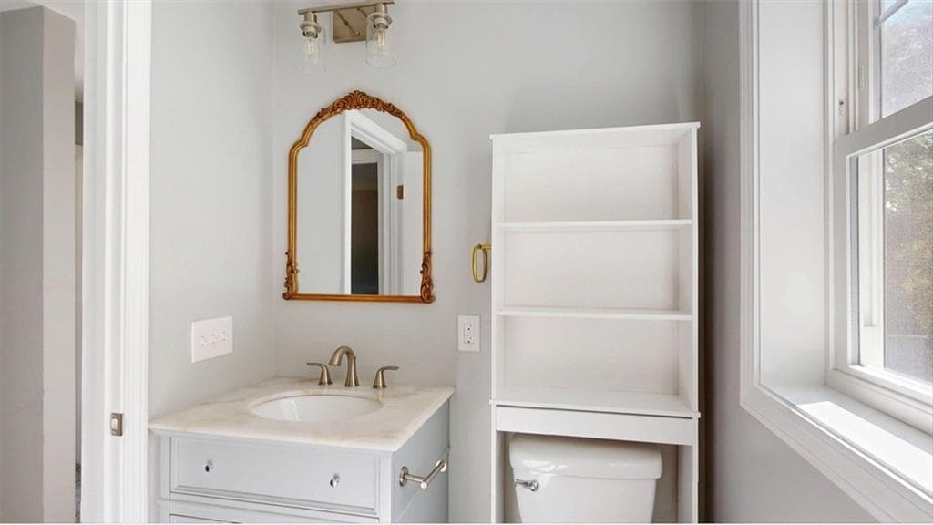 Single Family Residence at 38 Vars Lane, Westerly, photo 18 of 25
