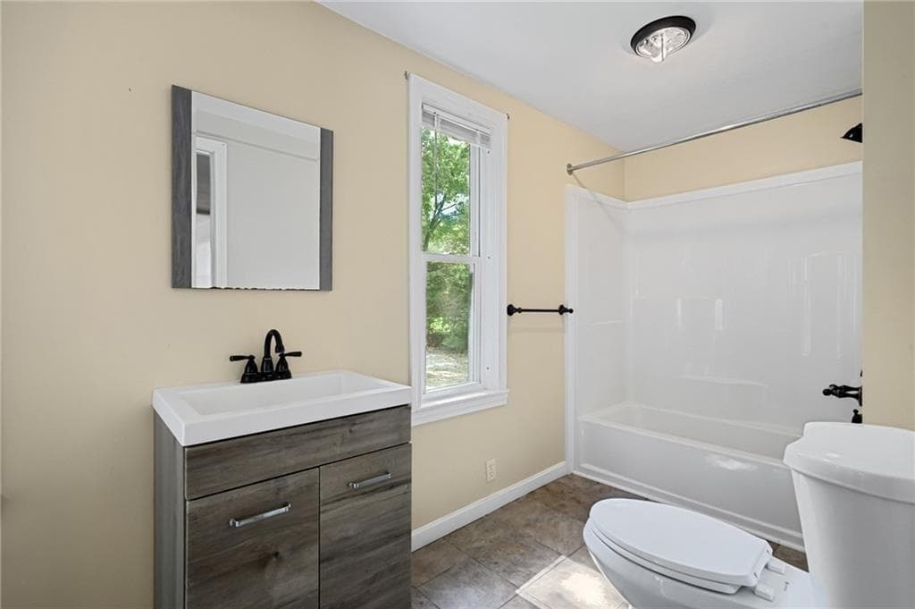 Single Family Residence at 2 2A Plainfield Pike, Foster, photo 21 of 40