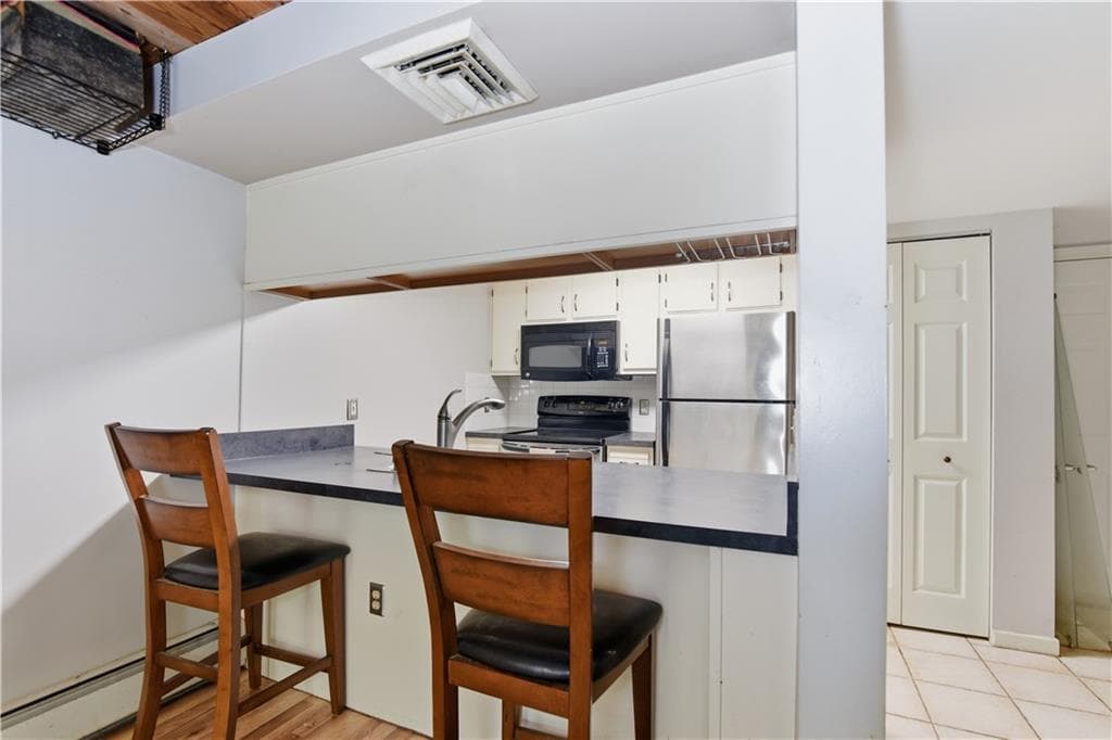 Condominium at 25 Higgins Street UNIT 104, Smithfield, photo 4 of 18
