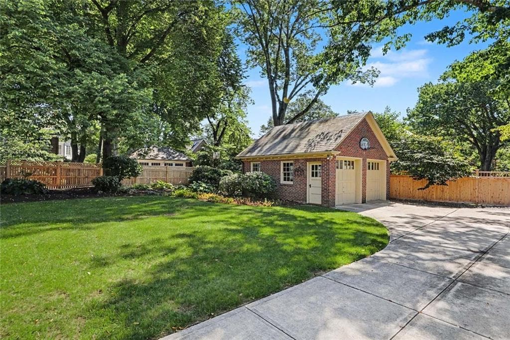 Single Family Residence at 131 Freeman Parkway, Providence, photo 45 of 50