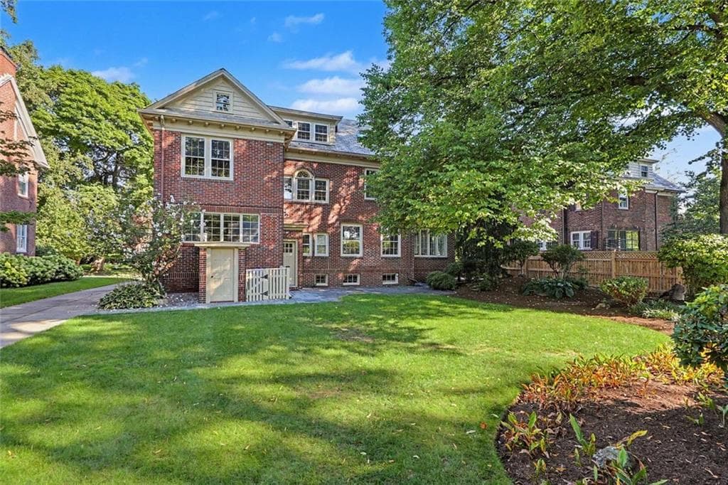 Single Family Residence at 131 Freeman Parkway, Providence, photo 48 of 50