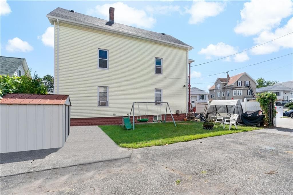 Multi Family at 3 Makin Street, Pawtucket, photo 4 of 39