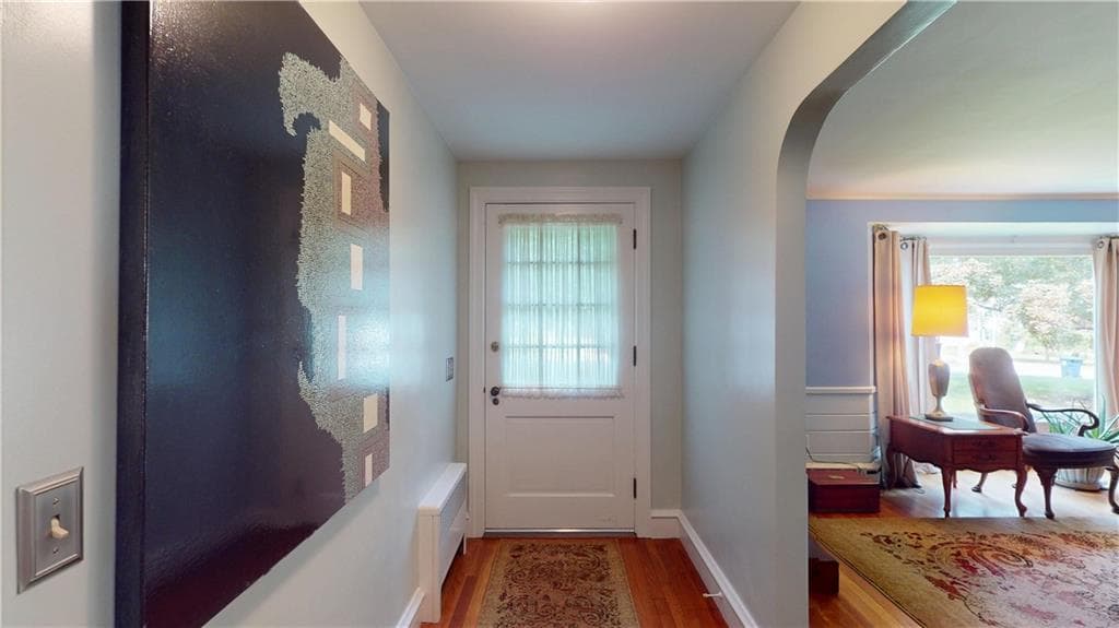 Single Family Residence at 96 Paterson Avenue, Warwick, photo 32 of 49