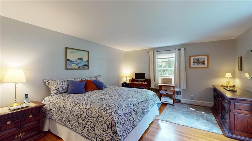 Single Family Residence at 96 Paterson Avenue, Warwick, photo 30 of 49