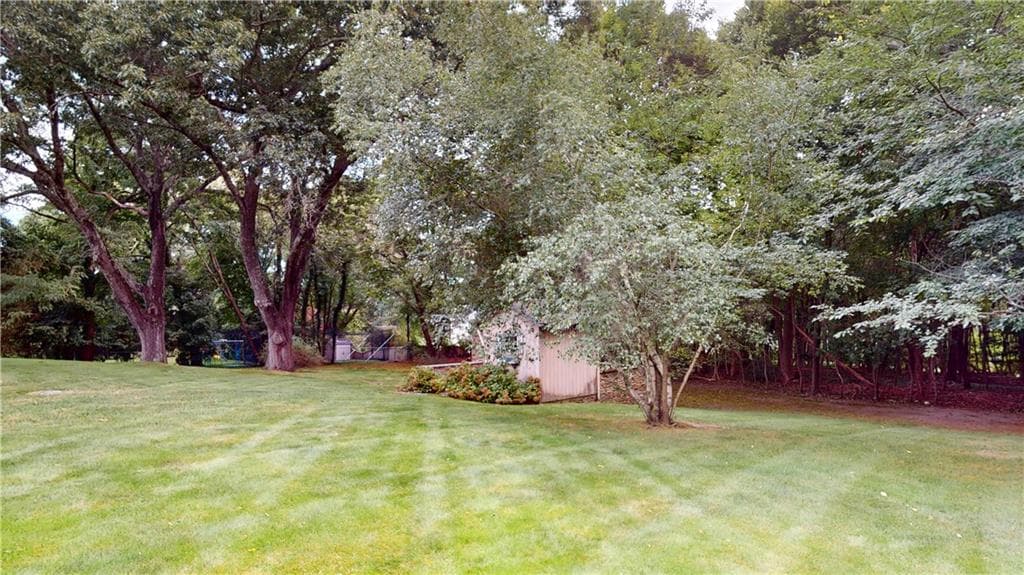 Single Family Residence at 96 Paterson Avenue, Warwick, photo 48 of 49