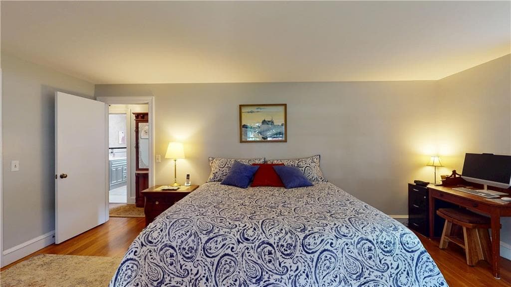 Single Family Residence at 96 Paterson Avenue, Warwick, photo 31 of 49