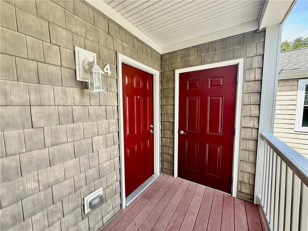 Condominium at 70 Turner Street UNIT E-4, Warwick, photo 2 of 25
