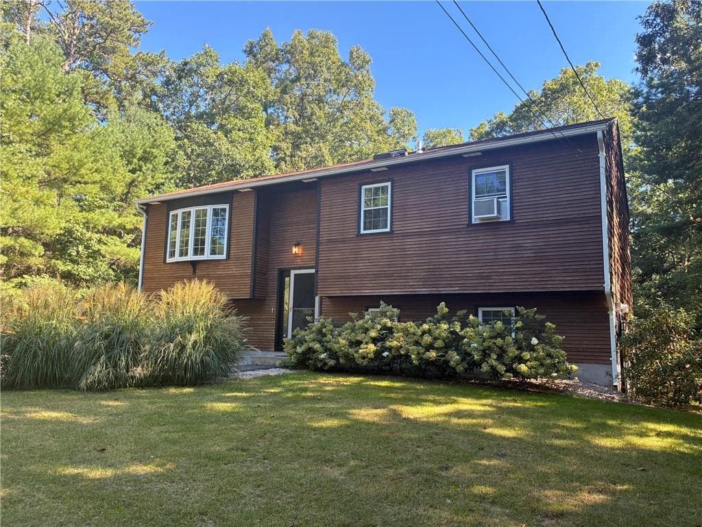 24 Pine Shadows Drive
