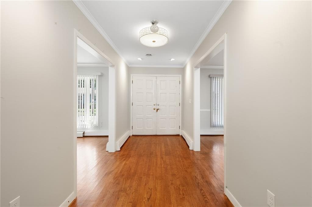 Single Family Residence at 30 Wardlaw Court, Providence, photo 3 of 27