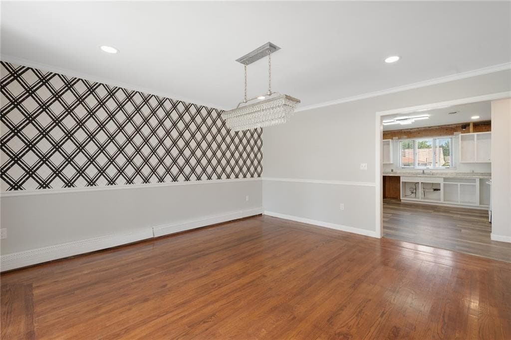 Single Family Residence at 30 Wardlaw Court, Providence, photo 5 of 27