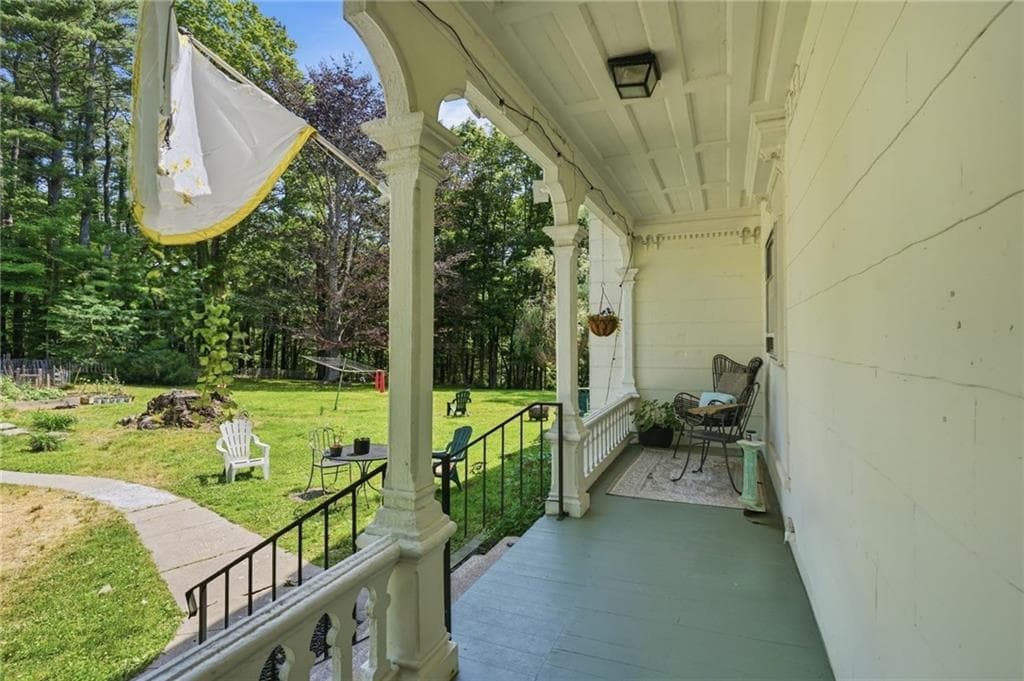 Condominium at 7 Nichols Lane UNIT 2, Hopkinton, photo 35 of 44