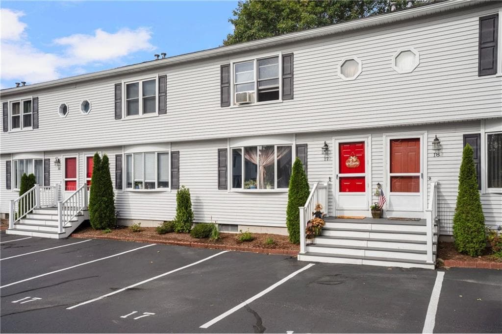 Condominium at 23 Benefit Street UNIT 17, Warwick, photo 34 of 37