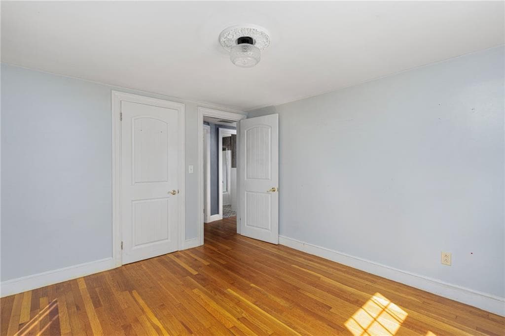 Single Family Residence at 161 Carolyn Street, Warwick, photo 18 of 25