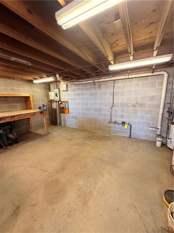 Commercial at 1678 East Main Road UNIT 7, Portsmouth, photo 2 of 9