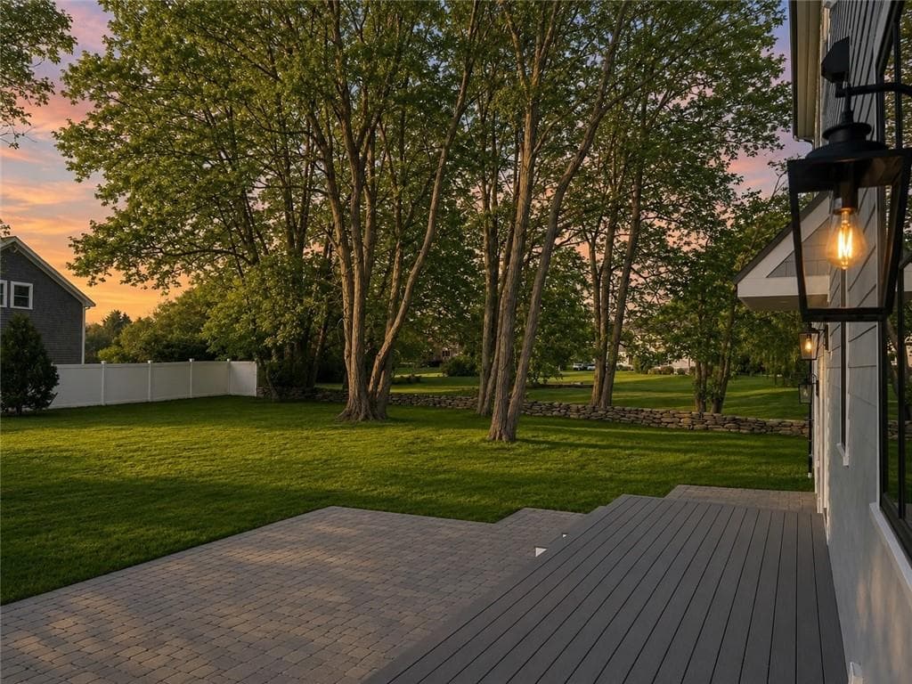 Single Family Residence at 980 Green End Avenue, Middletown, photo 3 of 46