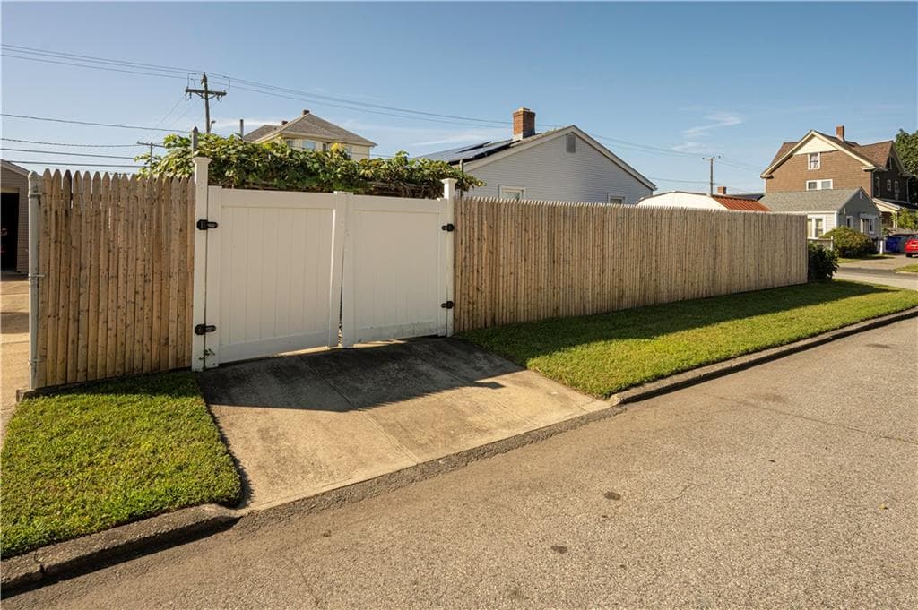 Single Family Residence at 3 Rose Drive, Pawtucket, photo 24 of 24