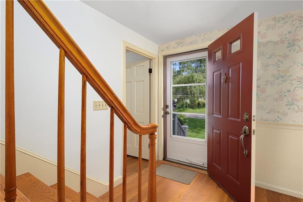 Single Family Residence at 102 Edgewater Road, Narragansett, photo 24 of 38
