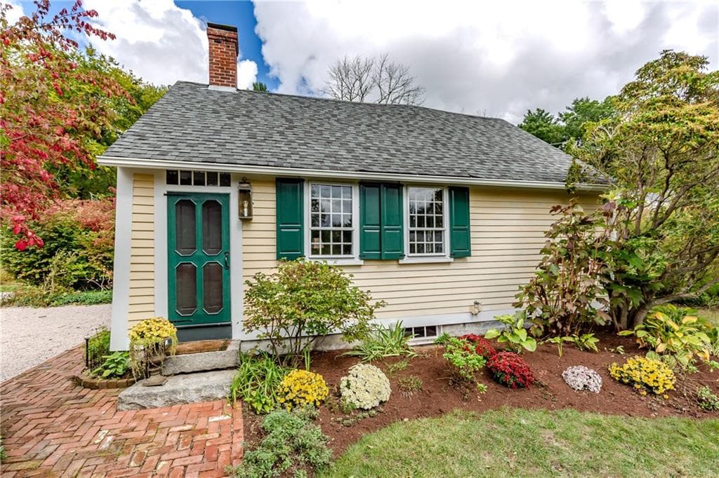 Single Family Residence at 1409 Hope Road, Cranston, photo 42 of 45