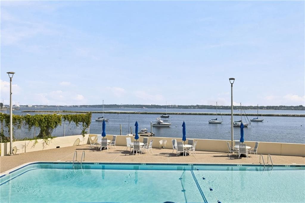 Condominium at 400 Narragansett Parkway UNIT SC10, Warwick, photo 33 of 45