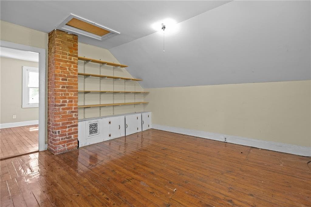 Single Family Residence at 217 Bay View Avenue, Cranston, photo 13 of 23