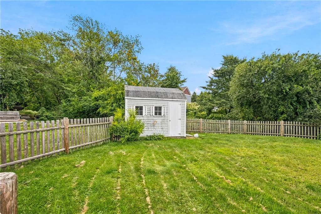 Single Family Residence at 201 Randolph Avenue, Tiverton, photo 26 of 37