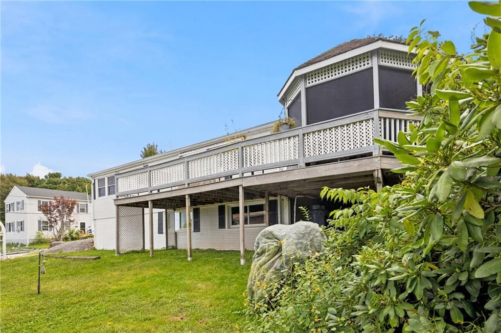 Single Family Residence at 201 Randolph Avenue, Tiverton, photo 24 of 37