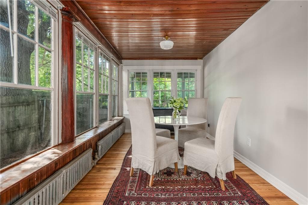 Single Family Residence at 173 Lexington Avenue, Providence, photo 15 of 45