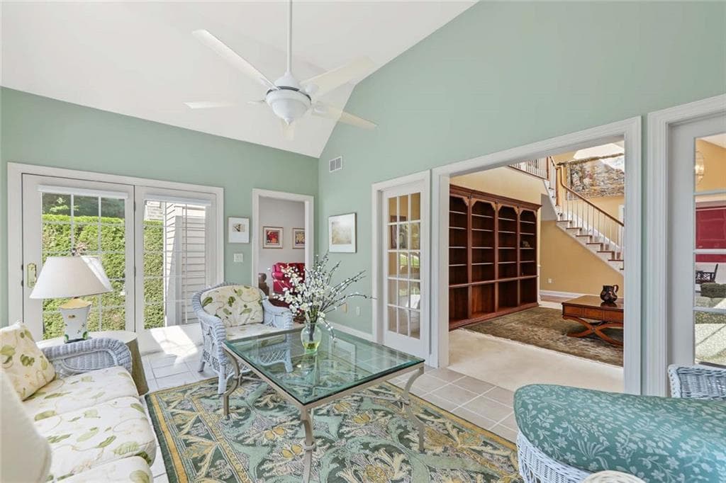 Condominium at 20 Ivy Garden Way, East Greenwich, photo 23 of 43