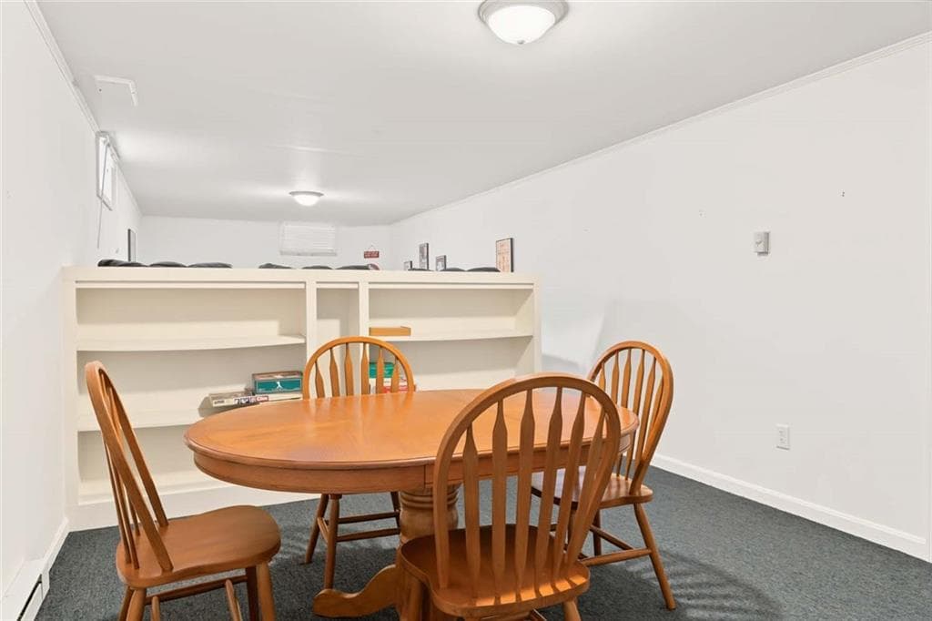Condominium at 20 Ivy Garden Way, East Greenwich, photo 38 of 43