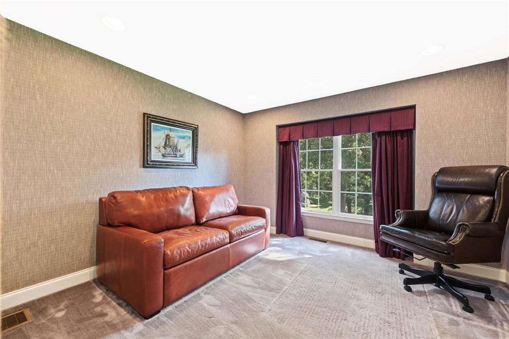 Condominium at 20 Ivy Garden Way, East Greenwich, photo 31 of 43
