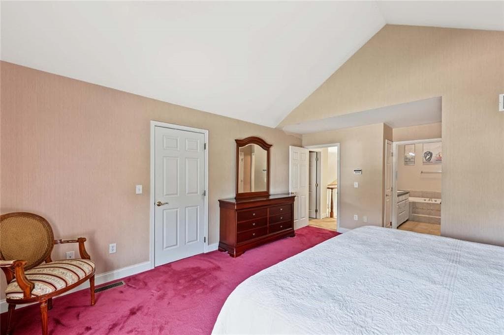 Condominium at 20 Ivy Garden Way, East Greenwich, photo 29 of 43