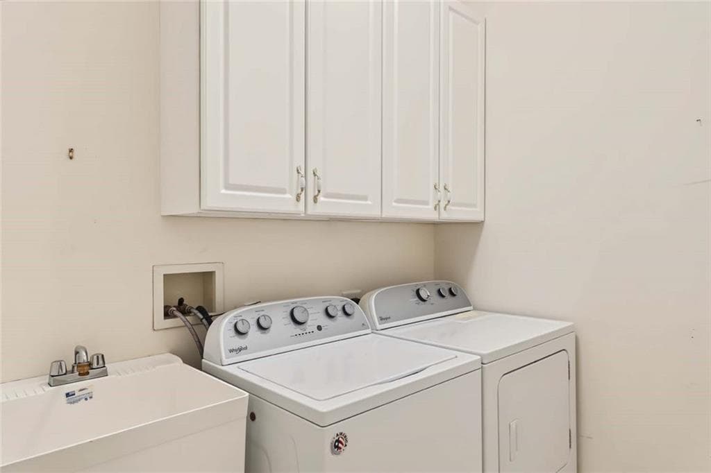 Condominium at 20 Ivy Garden Way, East Greenwich, photo 25 of 43