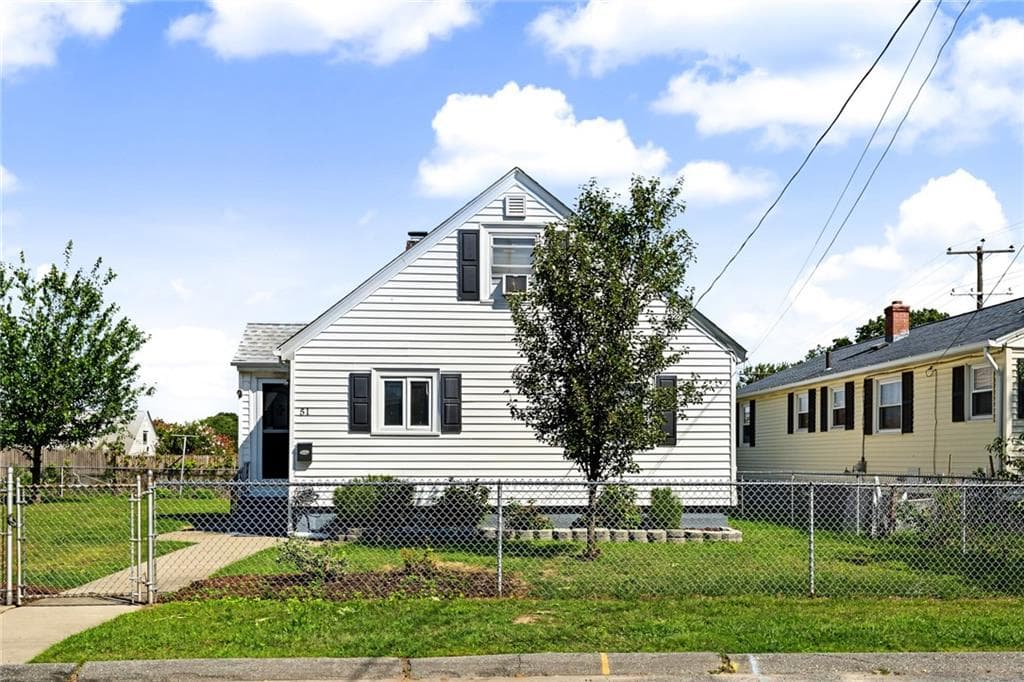 51 Lowell Street