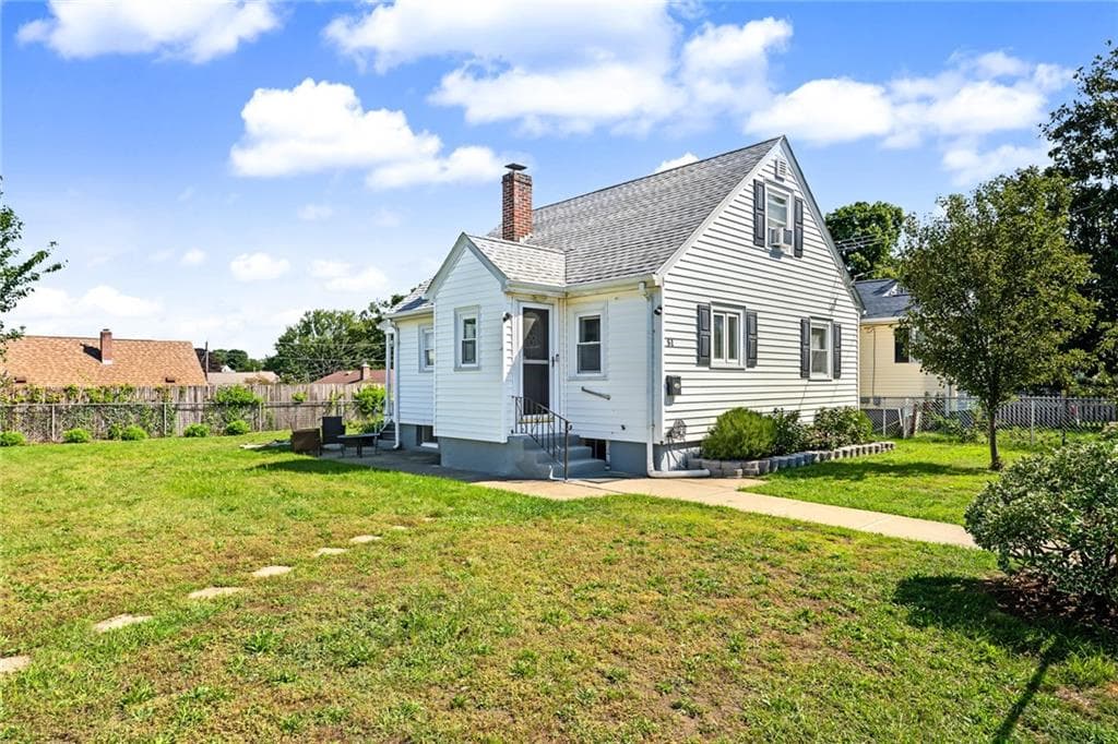 Single Family Residence at 51 Lowell Street, Cranston, photo 5 of 37
