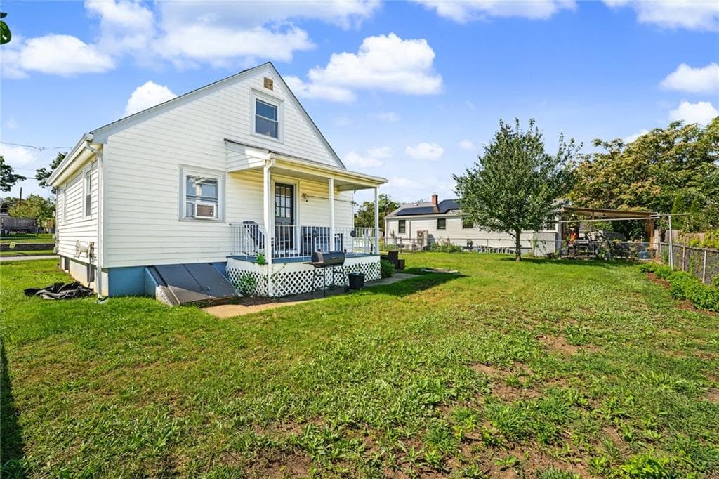 Single Family Residence at 51 Lowell Street, Cranston, photo 10 of 37