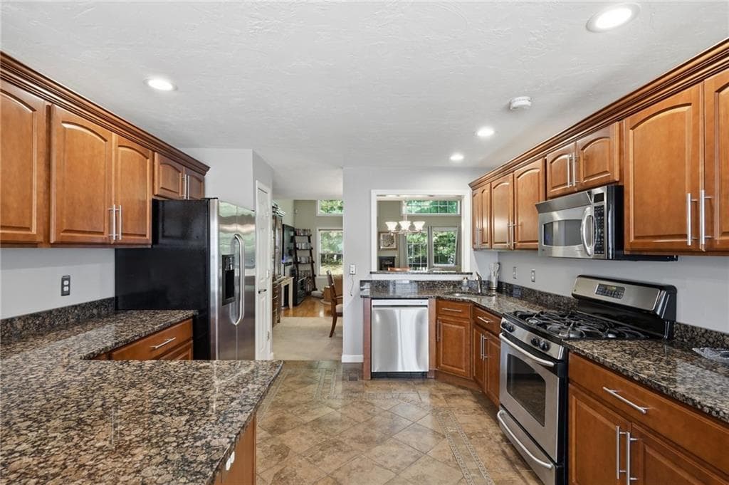 Condominium at 24 Silver Pines Boulevard, North Smithfield, photo 2 of 36