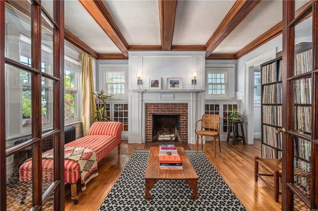 Single Family Residence at 190 Lexington Avenue, Providence, photo 5 of 50