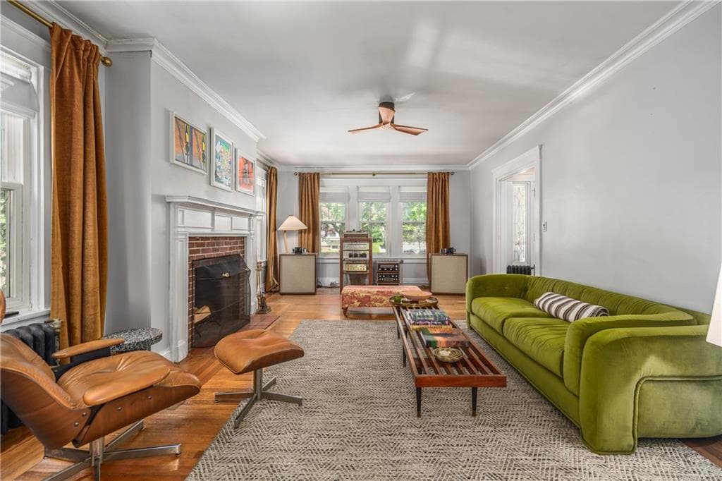 Single Family Residence at 190 Lexington Avenue, Providence, photo 11 of 50