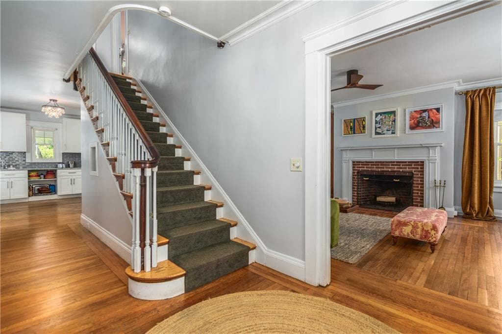 Single Family Residence at 190 Lexington Avenue, Providence, photo 8 of 50