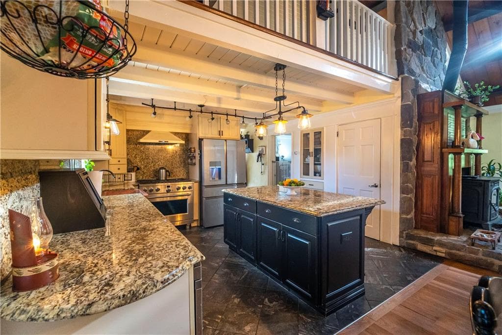 Single Family Residence at 84 Dark Lantern Hill Road, Killingly, photo 30 of 49